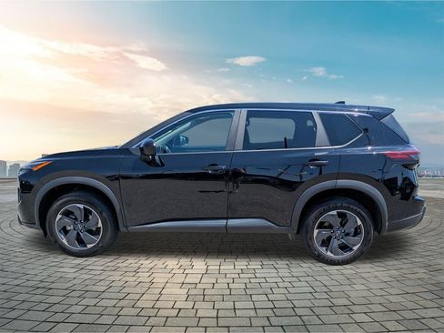 Certified 2025 Nissan Rogue SV FWD image 8
