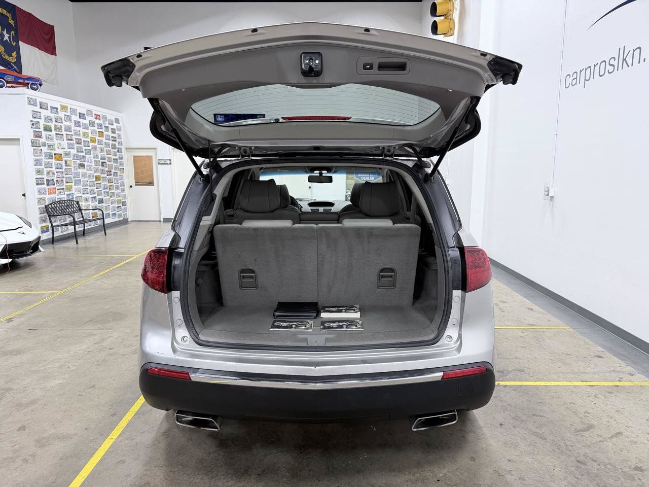 Used 2011 Acura MDX AWD/4WD image 27
