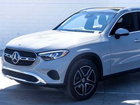 Certified 2026 Mercedes-Benz GLC 300 image 3