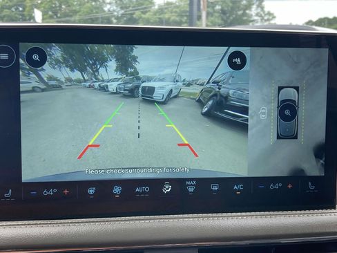 New 2025 Lincoln Corsair Premiere w/ Equipment Group 101A image 25