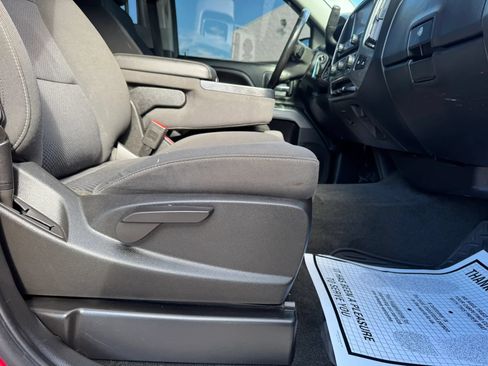Used 2018 Chevrolet Silverado 1500 LT w/ All Star Edition AWD/4WD image 46