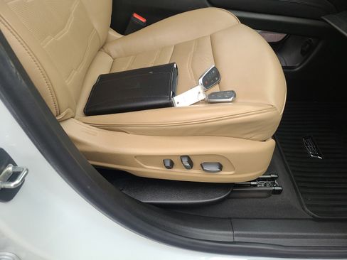 Used 2023 Cadillac XT6 Premium Luxury w/ Platinum Package image 24