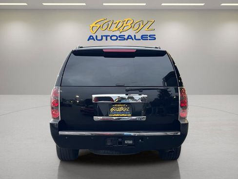 Used 2007 GMC Yukon Denali image 7