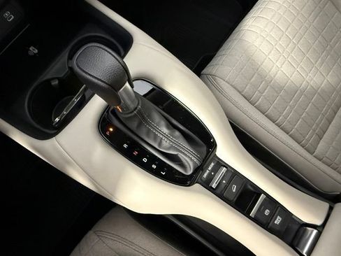 Used 2026 Honda HR-V LX image 25