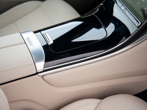 New 2026 Mercedes-Benz GLC 300 4MATIC image 21