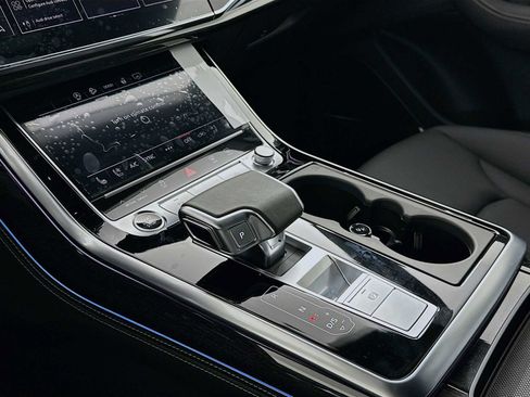 New 2026 Audi Q8 Premium Plus image 16