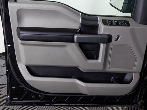 Used 2018 Ford F150 XLT image 30