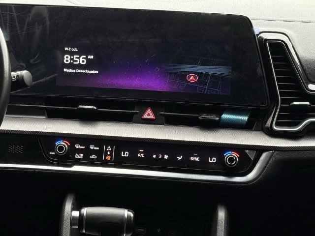 Used 2025 Kia Sportage SX FWD image 13