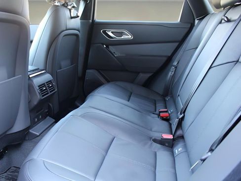 Used 2025 Land Rover Range Rover Velar Dynamic SE image 13