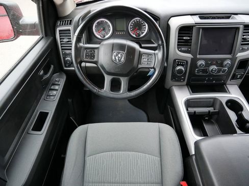 Used 2022 RAM 1500 Express w/ Wheel & Sound Group image 24