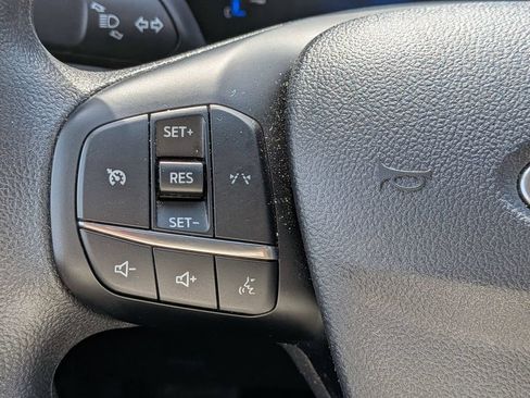 Used 2025 Ford Escape Active AWD/4WD image 16