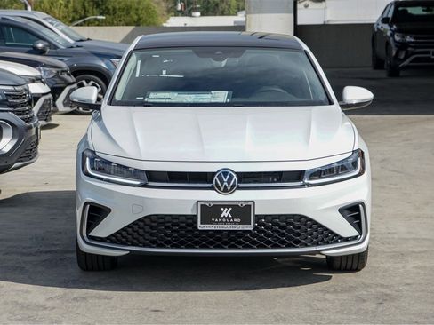 New 2026 Volkswagen Jetta SEL image 4