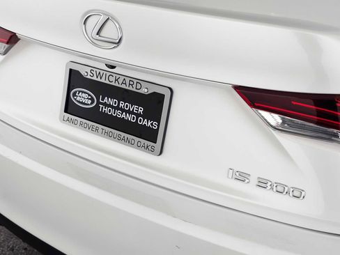 Used 2019 Lexus IS 300 image 13