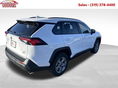 Certified 2025 Toyota RAV4 LE image 6