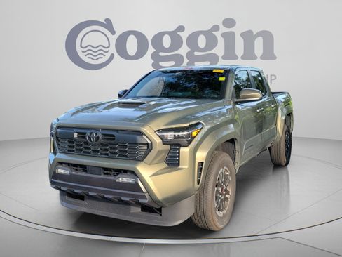 Used 2025 Toyota Tacoma TRD Sport RWD image 1