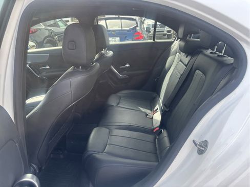 Used 2022 Mercedes-Benz A 220 image 6