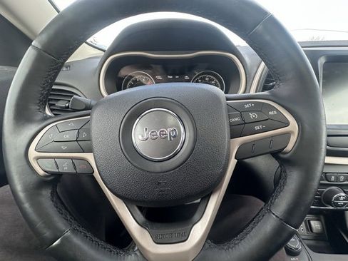 Used 2016 Jeep Cherokee High Altitude image 19