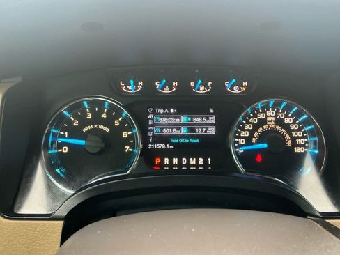 Used 2013 Ford F150 XLT w/ Luxury Equipment Group image 19