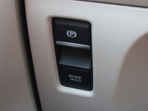New 2026 Honda Odyssey Touring image 31