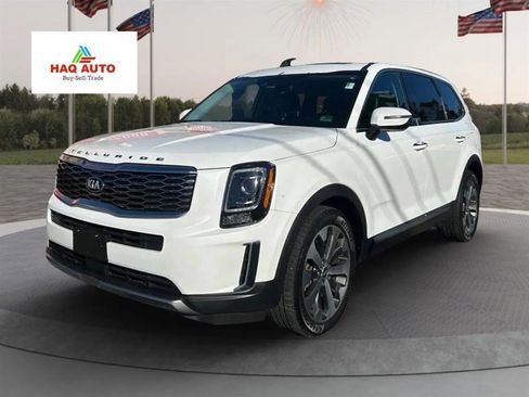 Used 2020 Kia Telluride S w/ S 8 Passenger Seating Package image 1