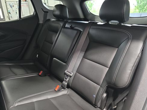 Used 2022 GMC Terrain SLT AWD/4WD image 14