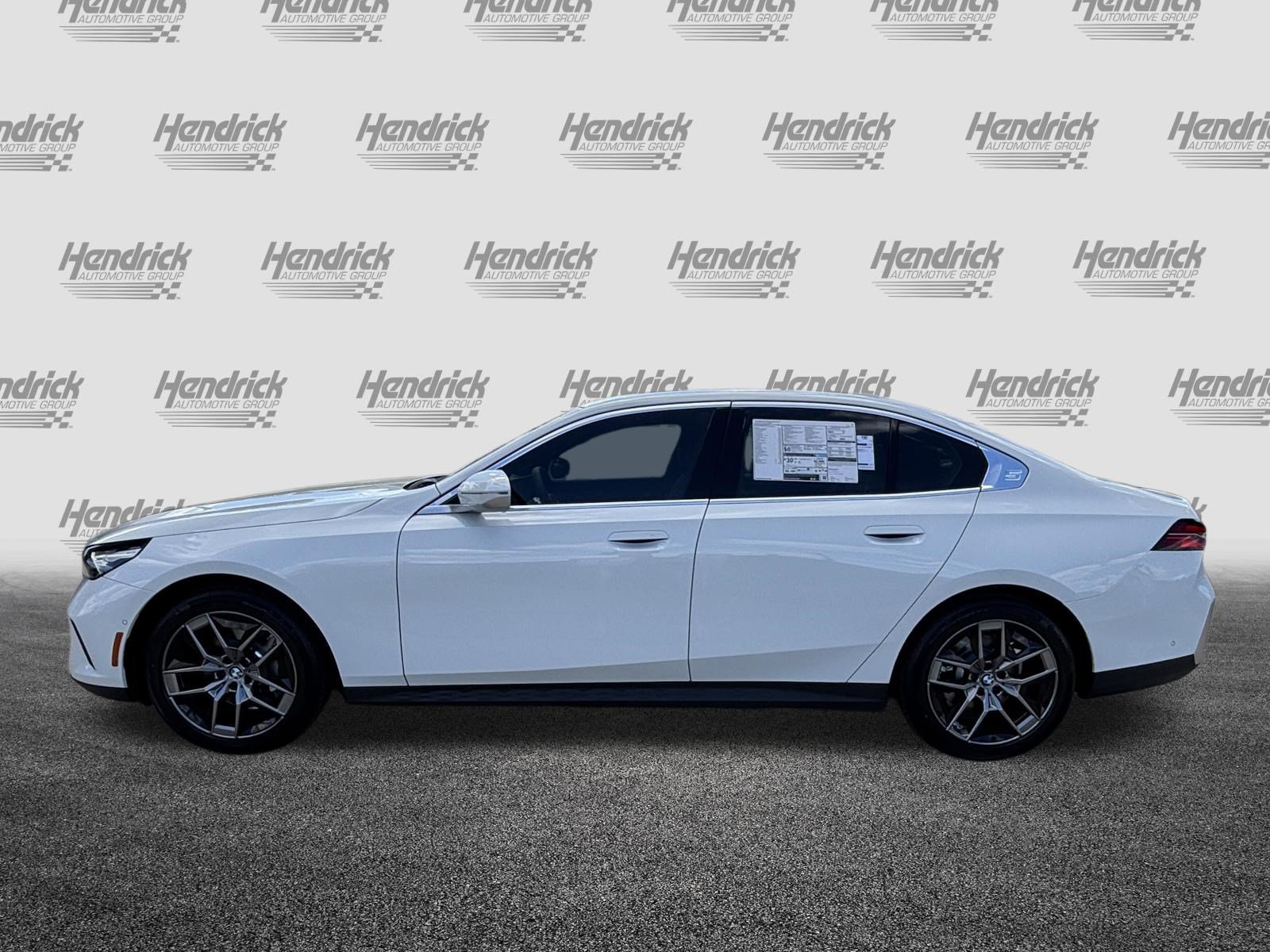 Certified 2026 BMW 530i xDrive AWD/4WD image 6