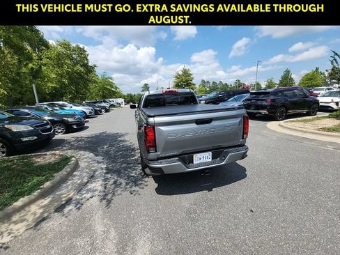 Used 2024 Chevrolet Colorado LT w/ LT Convenience Package II RWD image 10