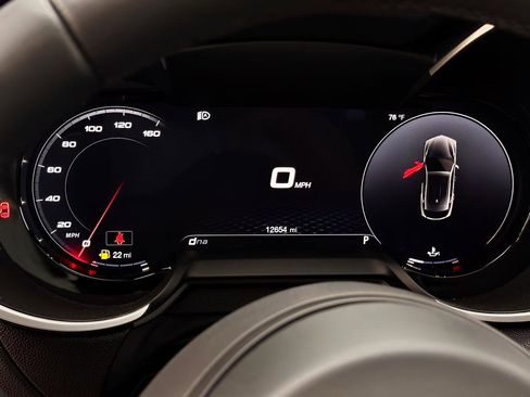 Used 2024 Alfa Romeo Stelvio Veloce image 16