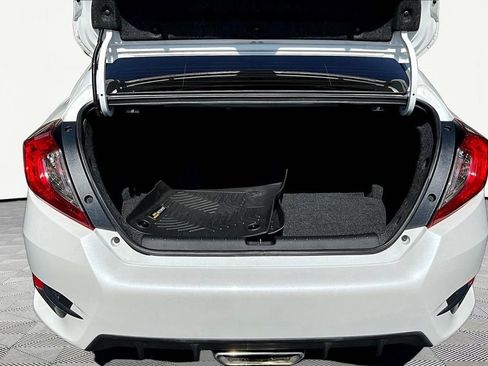 Used 2020 Honda Civic Sport image 26
