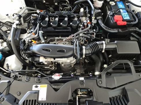 Certified 2025 Honda Accord LX image 15
