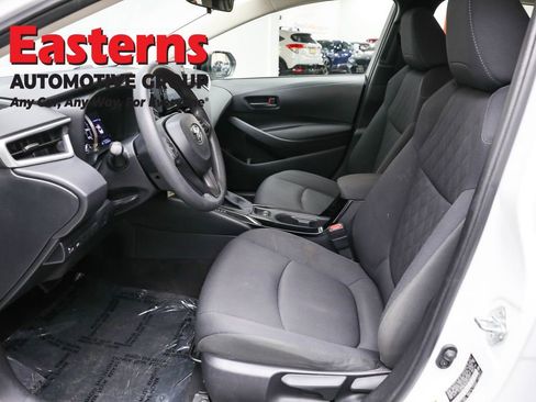 Used 2022 Toyota Corolla LE image 14