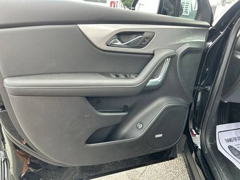 New 2026 Chevrolet Blazer LT w/ Sound & Technology Package FWD image 11