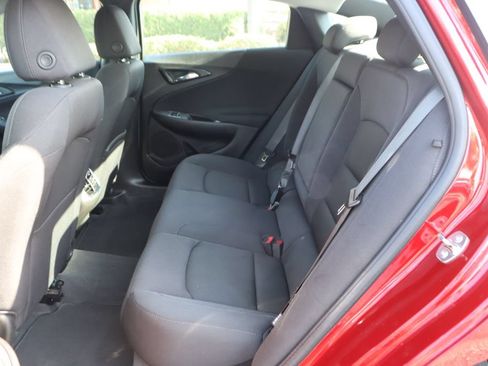Used 2024 Chevrolet Malibu LT FWD image 33