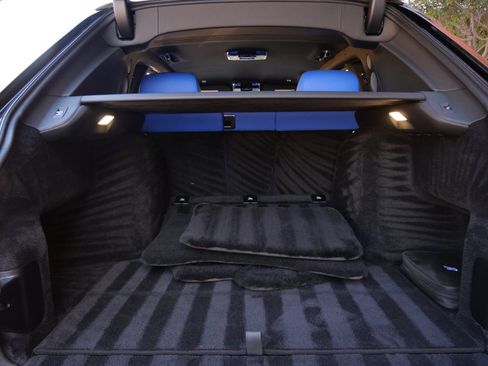 Used 2024 Rolls-Royce Cullinan Black Badge image 32