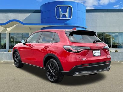 Used 2025 Honda HR-V Sport