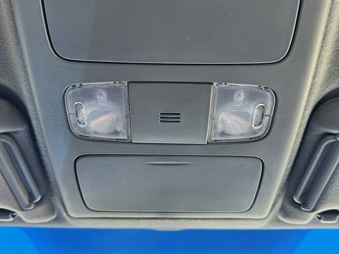 Used 2014 Toyota Tacoma 4x4 Double Cab w/ SR5 Package image 31