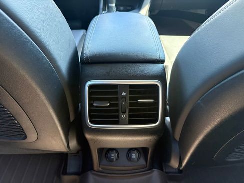 Used 2020 Kia Sportage EX AWD/4WD image 15