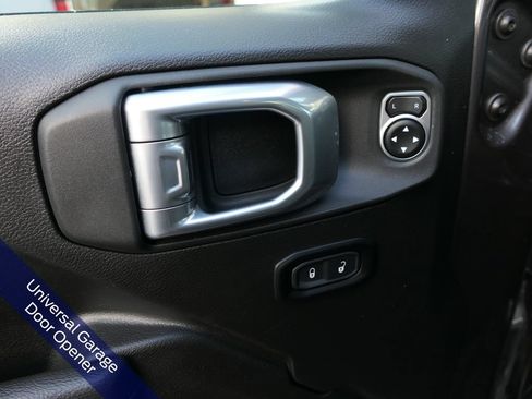 Used 2024 Jeep Wrangler Unlimited Sport AWD/4WD image 15