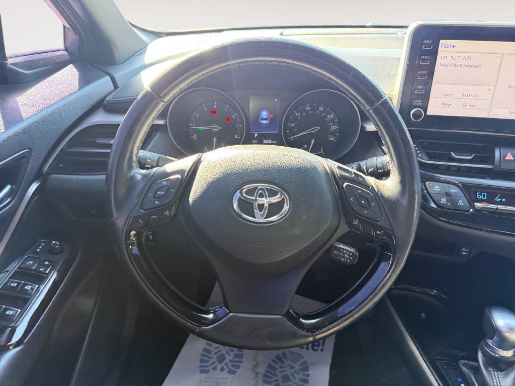 Used 2019 Toyota C-HR XLE FWD image 12