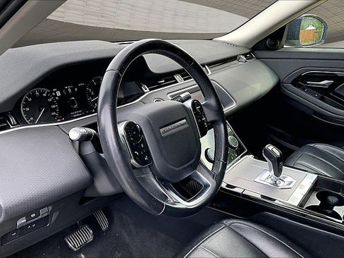 Used 2020 Land Rover Range Rover Evoque S image 11