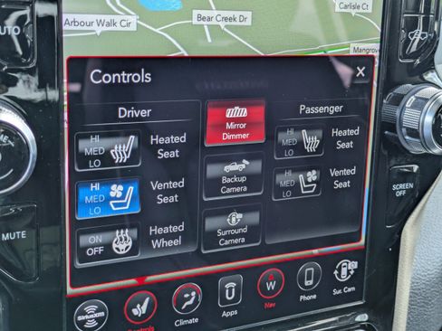 Used 2019 RAM 1500 Laramie RWD image 22
