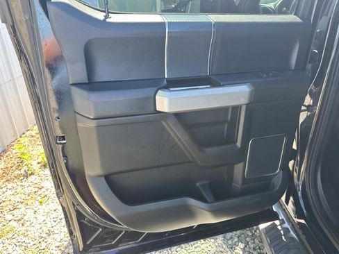 Used 2018 Ford F150 Lariat RWD image 17