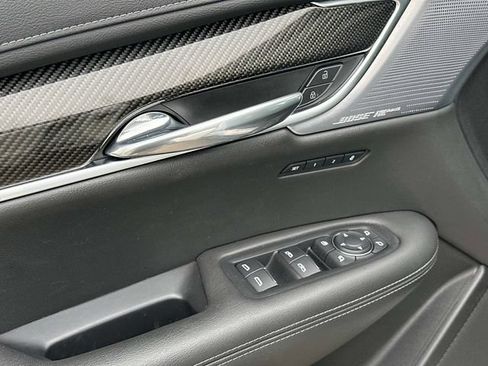 Used 2023 Cadillac XT6 Sport w/ LPO, Floor Liner Package AWD/4WD image 16