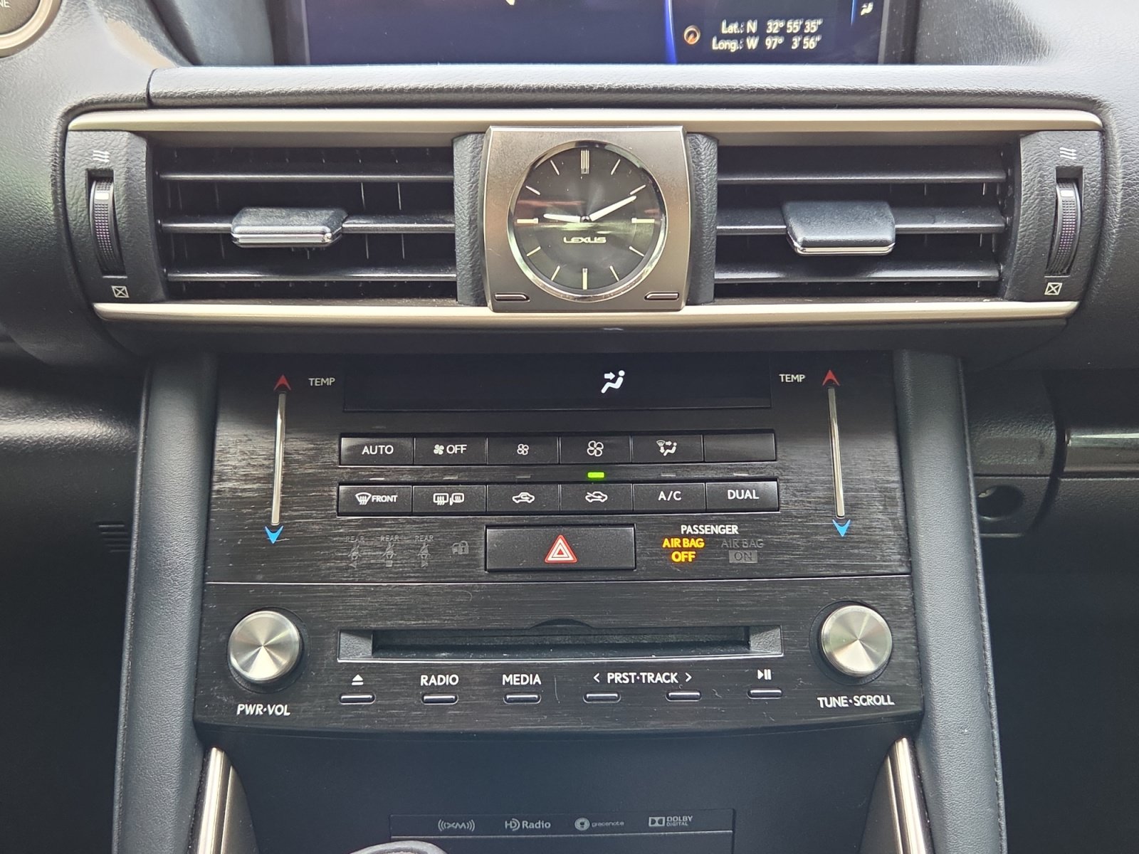 Used 2017 Lexus IS 200t w/ Navigation System Package RWD image 12