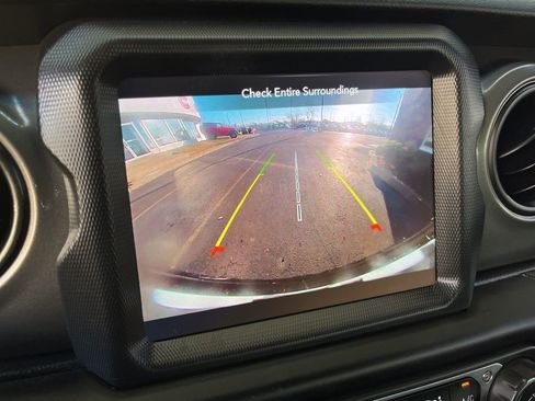 Used 2023 Jeep Wrangler Sport S w/ Sun And Sound Package image 34