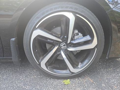 Used 2022 Honda Accord Sport image 12