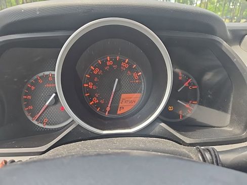 Used 2011 Toyota 4Runner SR5 AWD/4WD image 9