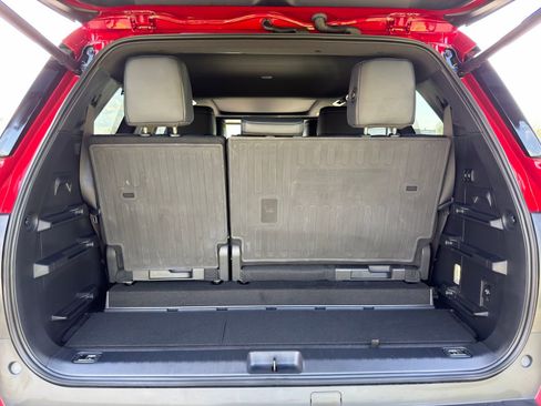Used 2025 Toyota Sequoia Platinum image 36