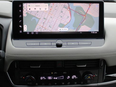 Certified 2025 Nissan Rogue SL w/ SL Premium Package image 40