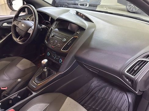 Used 2018 Ford Focus ST image 17